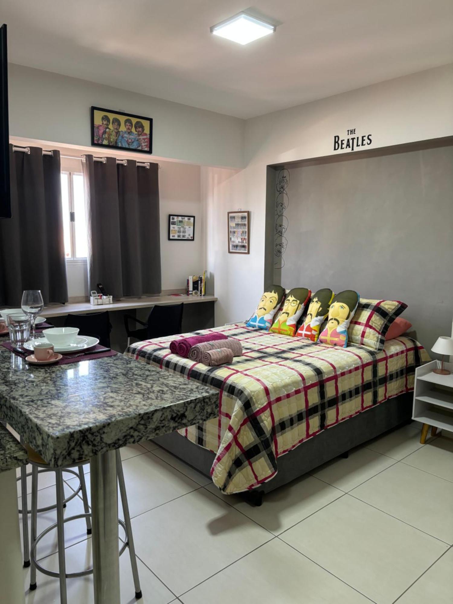 Bookln'Beatles- Spot Residence Miami 708 Араракуара Екстериор снимка