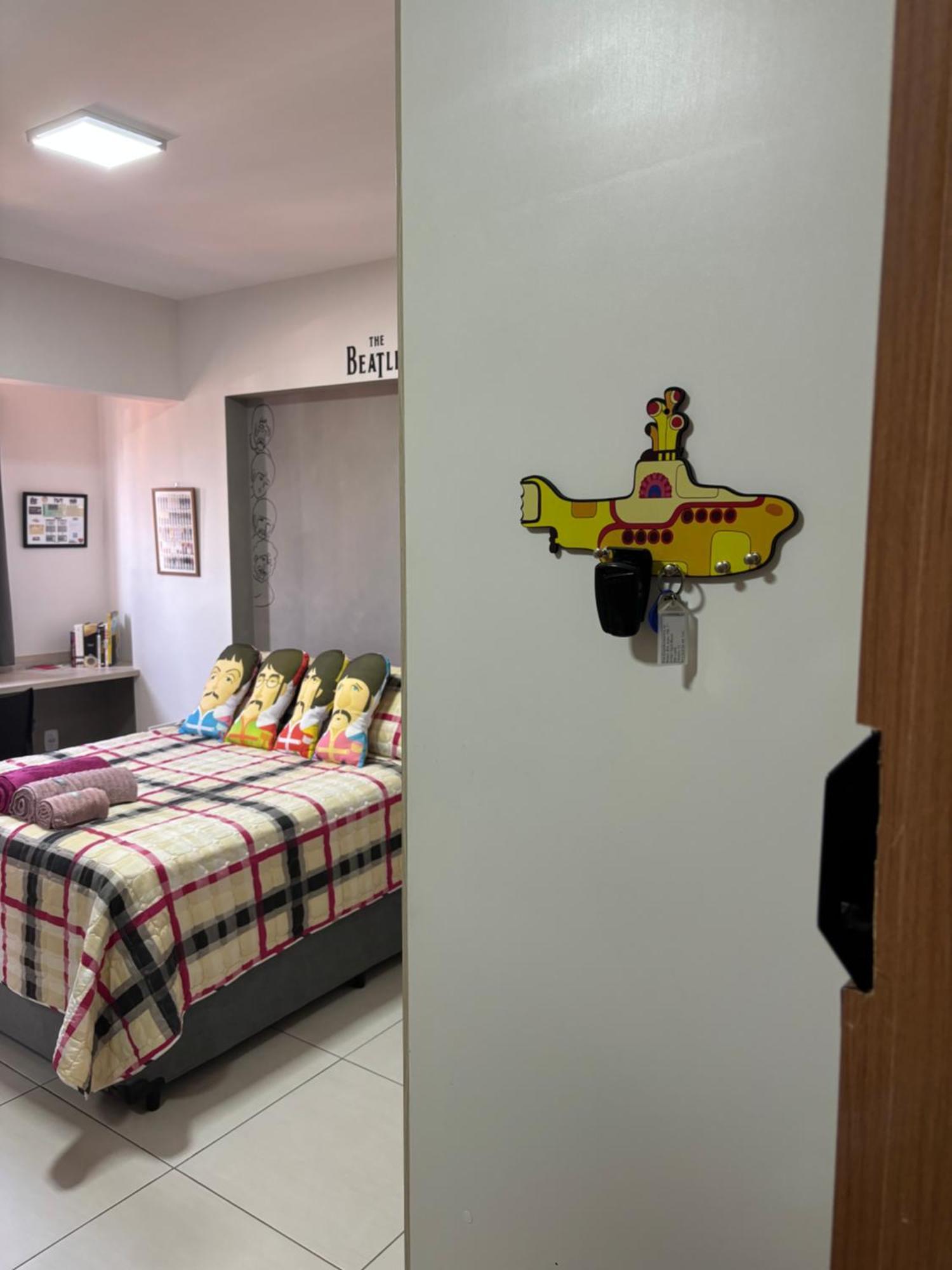 Bookln'Beatles- Spot Residence Miami 708 Араракуара Екстериор снимка